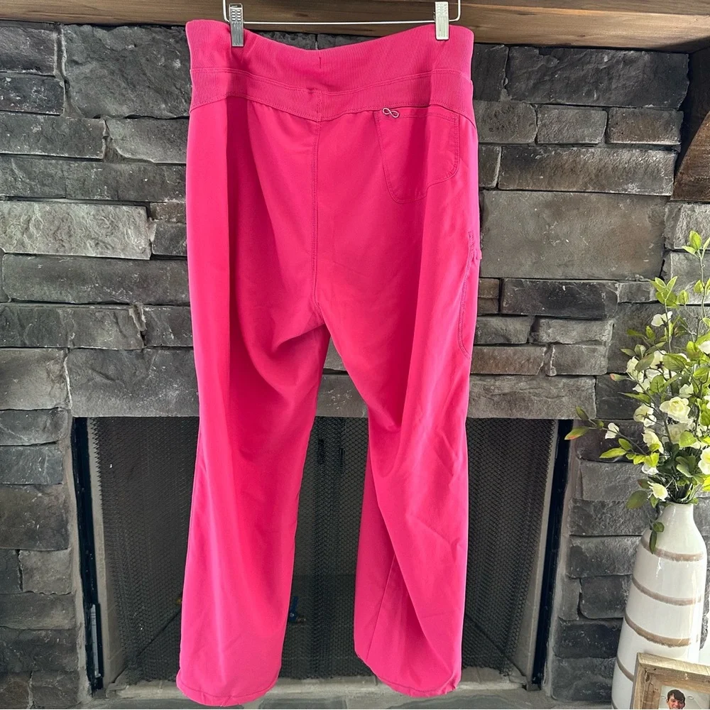 Infinity Scrub Pants - Picture 2 of 3